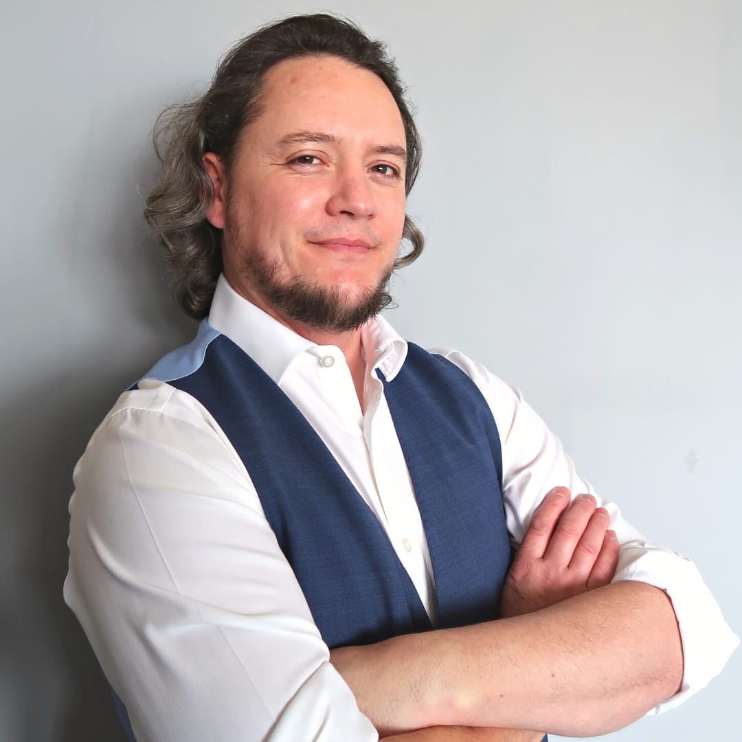 LewisHillier-Portrait